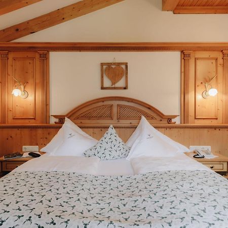 Hotel Hirschen Silbertal Ngoại thất bức ảnh