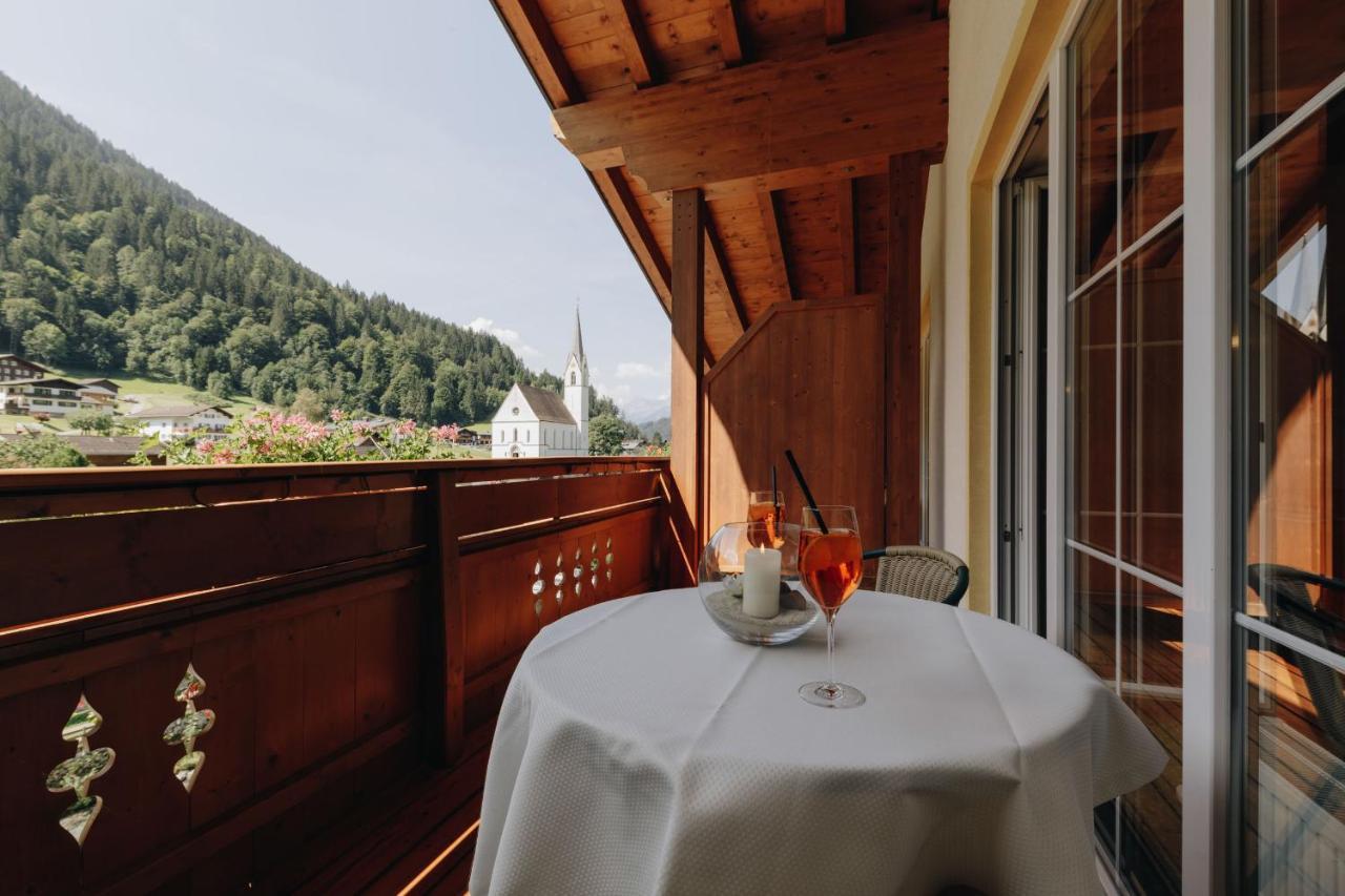 Hotel Hirschen Silbertal Ngoại thất bức ảnh
